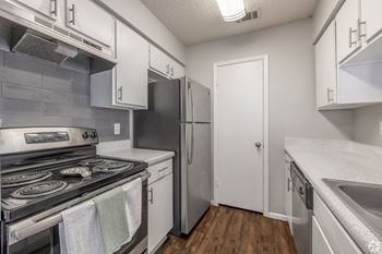 Fully-equipped kitchens